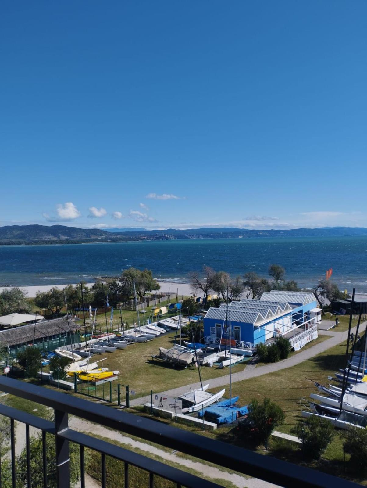 Appartamento Luxury Vista Mare Per 6 Persone A Маріна-Джулія Екстер'єр фото