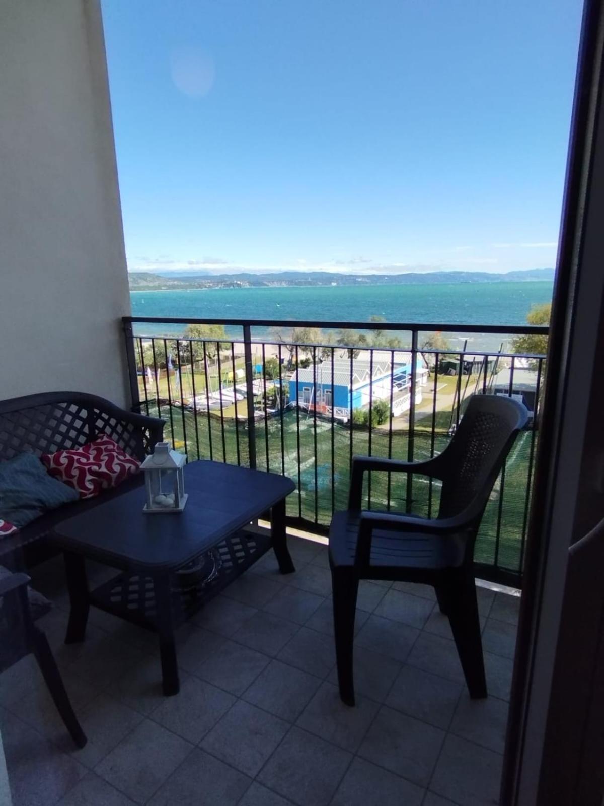 Appartamento Luxury Vista Mare Per 6 Persone A Маріна-Джулія Екстер'єр фото